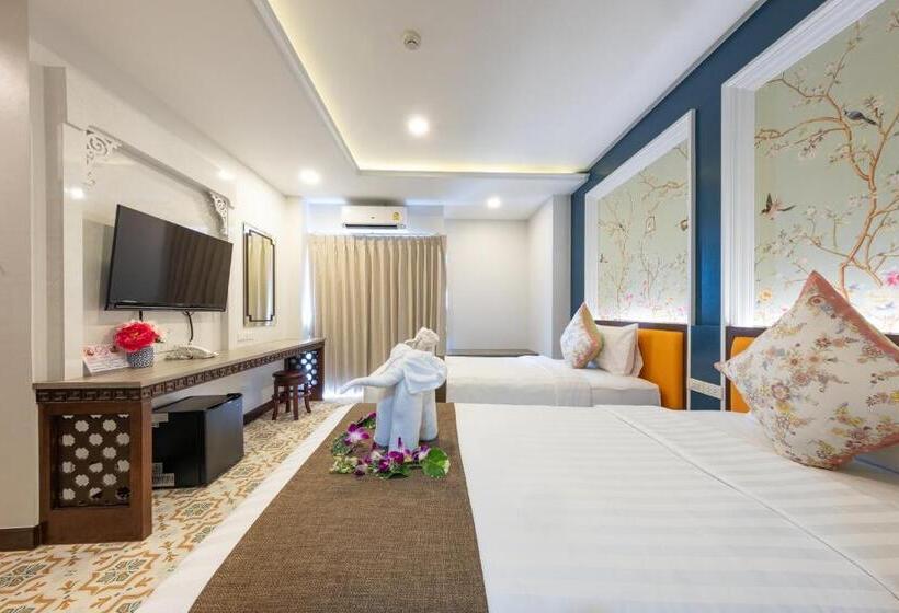 Номер Deluxe, Sino Siam