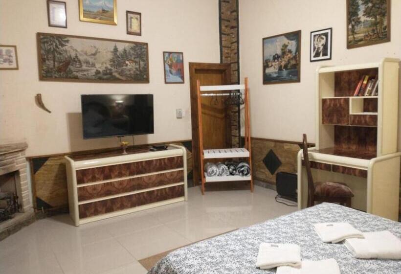 低层单卧公寓, Casa D'vilero En Temperley