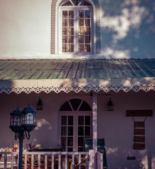 بانگلوی لوکس, The Temi Bungalow South Sikkim
