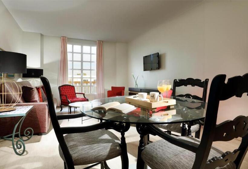 Полулюкс, Exe Gran Hotel Solucar