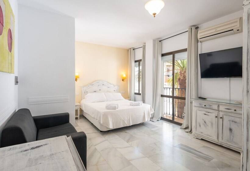 Quarto Estandar, Aparthotel Playamaro
