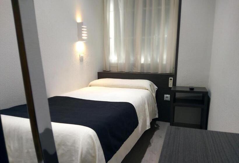 Номер Стандарт Индивидуальный, Hostal Doña Isabel