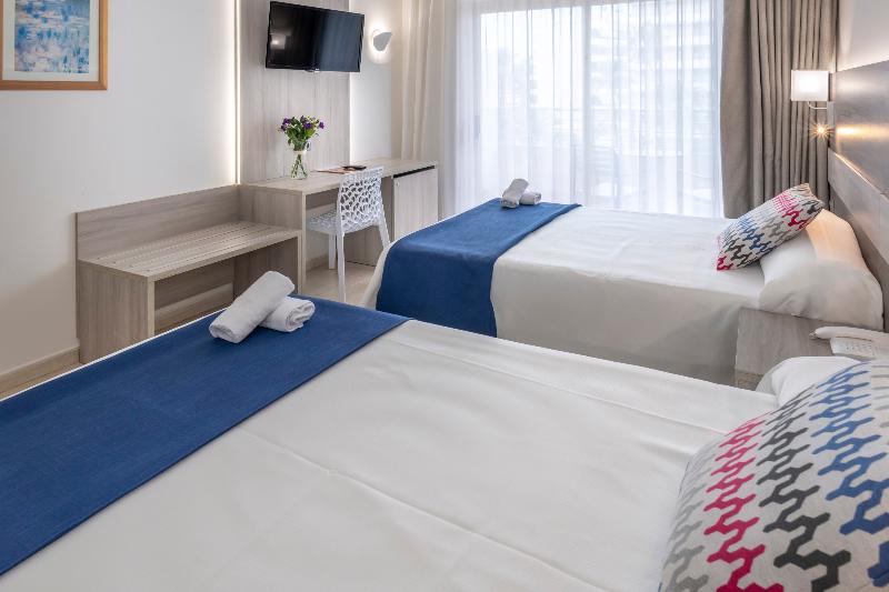 Quarto Estandar, 4r Gran Regina