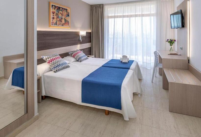 اتاق استاندارد سه نفره, 4r Gran Regina