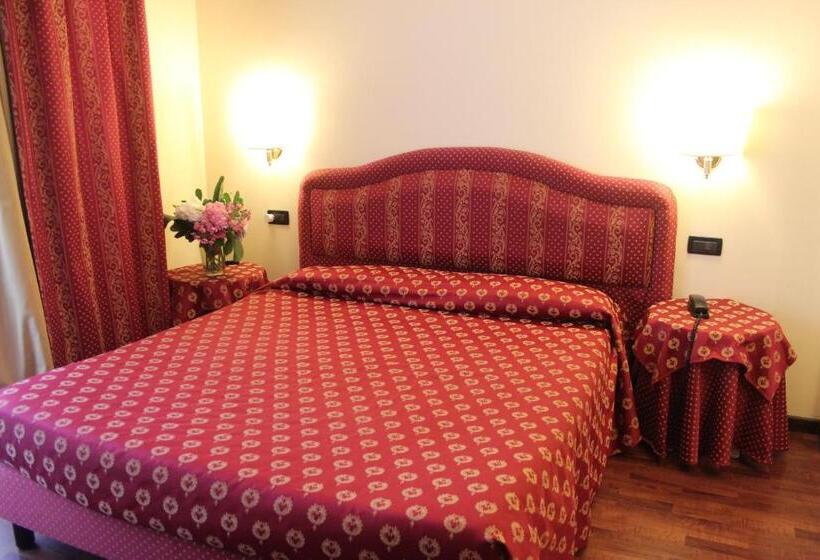 Номер Economy, Admiral Hotel Villa Erme
