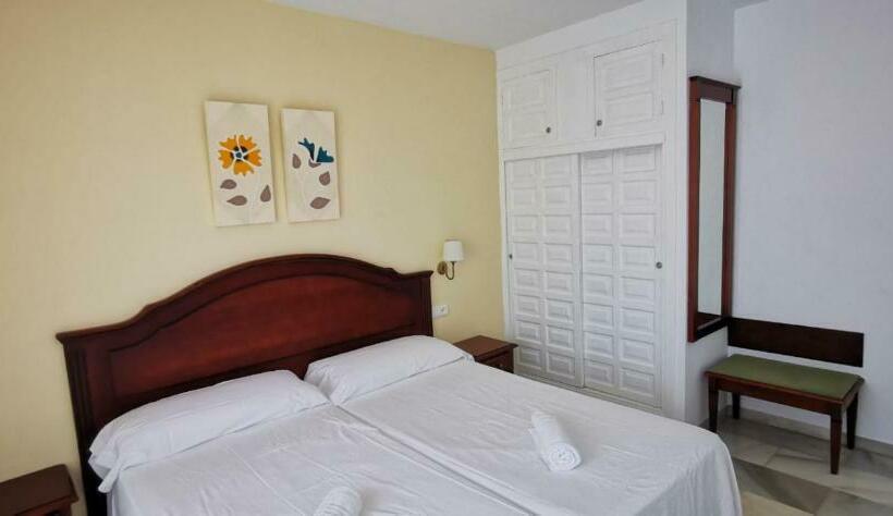 Номер Стандарт, Apartamentos Playamaro