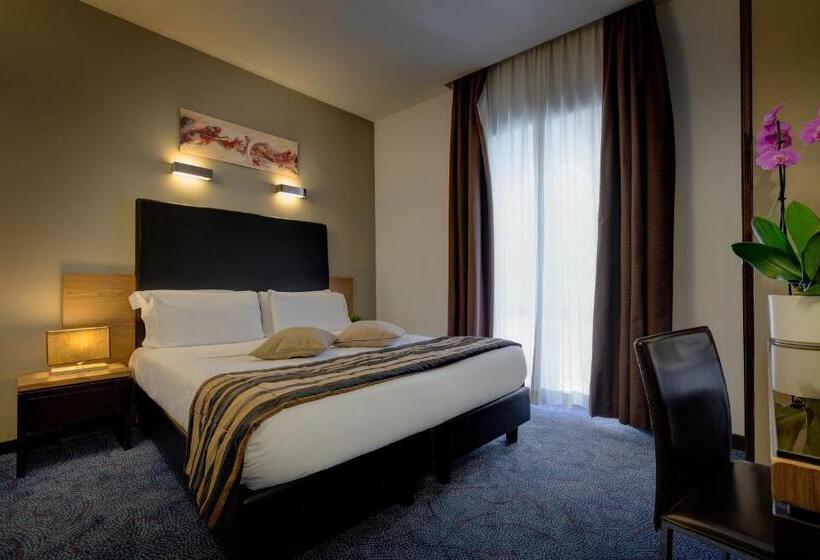 Номер Стандарт, Rinascimento   Gruppo Trevi Hotels