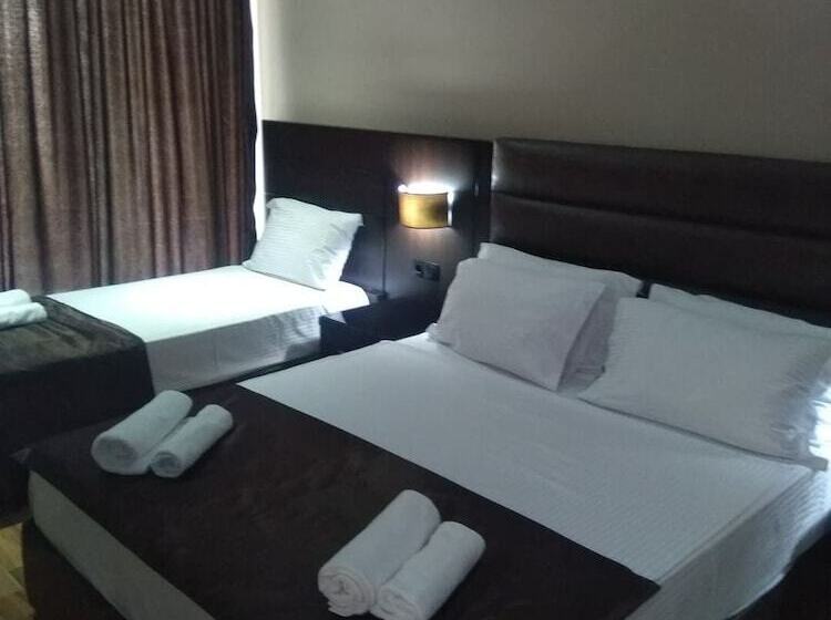 اتاق خانوادگی با چشمانداز دریا, Kobuleti Pearl Of Sea Hotel & Spa