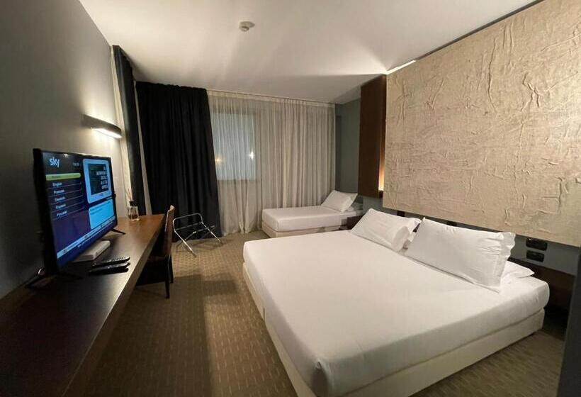 Номер Стандарт Трехместный, Bes Hotel Cremona Soncino