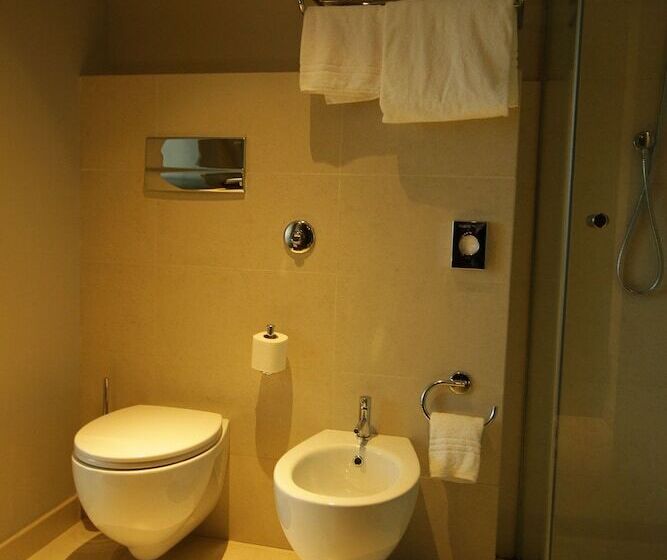 Четырехместный Номер Стандарт, Bes Hotel Cremona Soncino