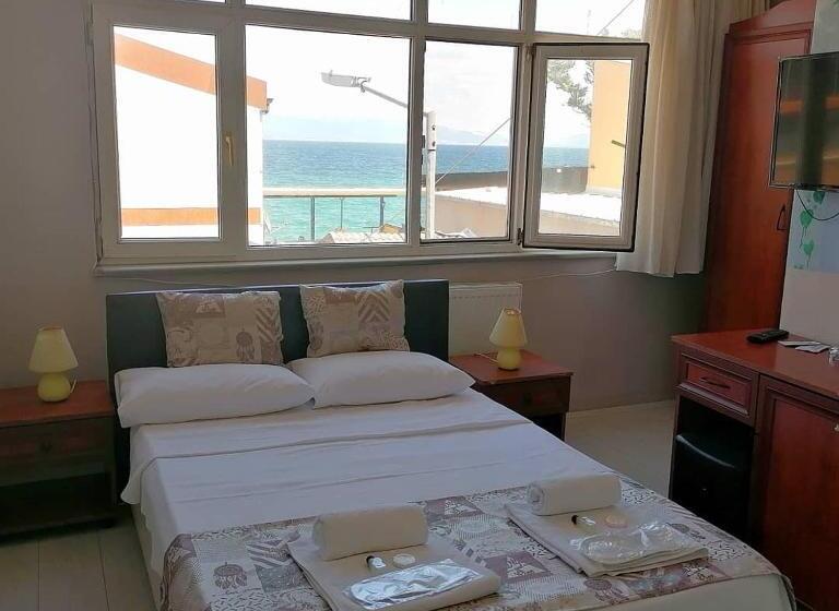 اتاق کلاسیک خانوادگی, Mudanya