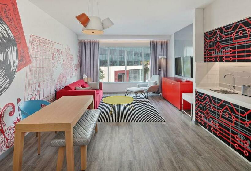 آپارتمان 1 خوابه, Radisson Red Dubai Silicon Oasis
