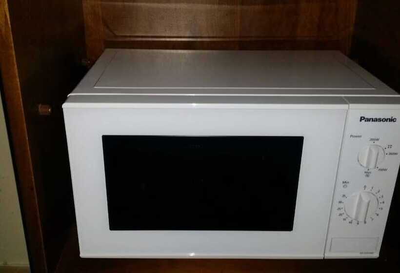 اتاق استاندارد یک تخته با سرویس بهداشتی مشترک, Atrium Rooms