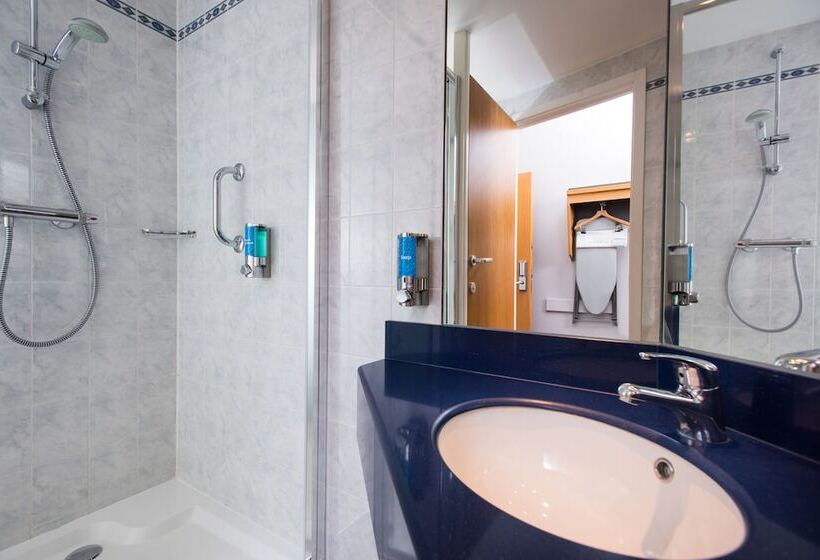 Номер Стандарт, Holiday Inn Express Taunton East, An Ihg
