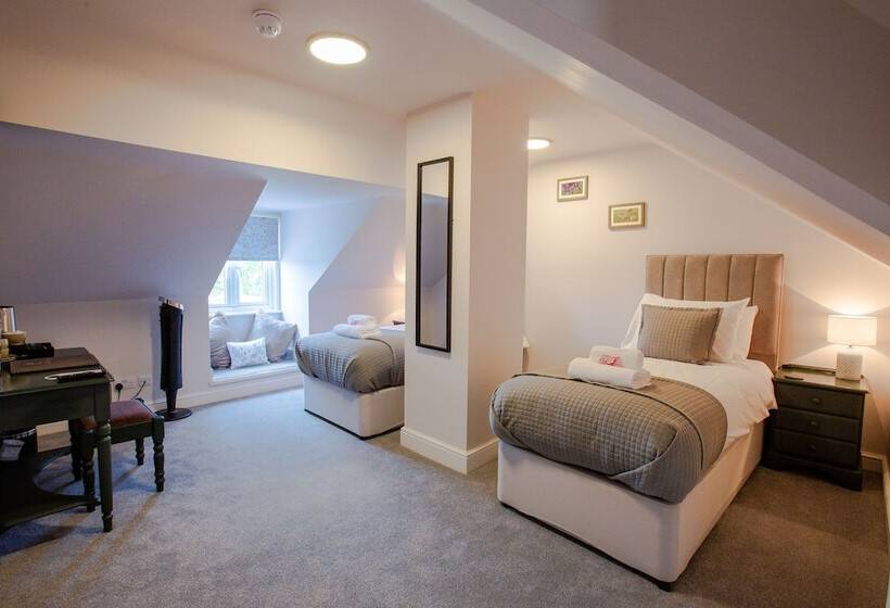 Номер Стандарт, Woodfalls Inn