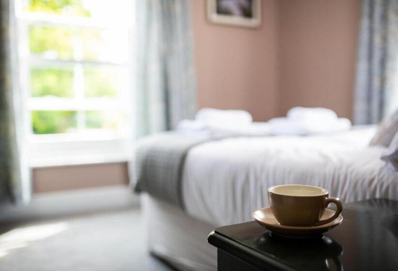 Номер Стандарт, Woodfalls Inn