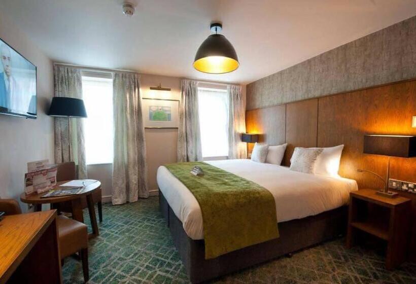 Номер Стандарт Адаптированный для Инвалидов, The George Hotel Wetherspoon