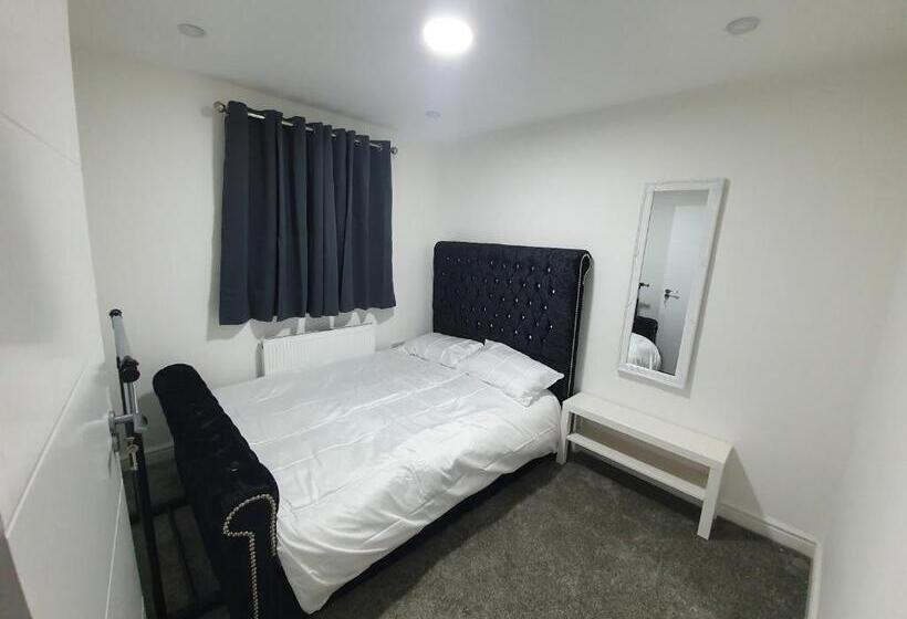 اتاق استاندارد با سرویس بهداشتی مشترک, Beautiful Rooms Shaw St And Pine St