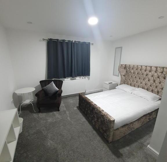 اتاق لوکس, Beautiful Rooms Shaw St And Pine St