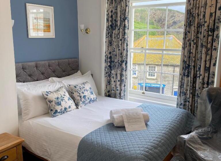 Номер Стандарт Вид на Море, The Slipway B&b
