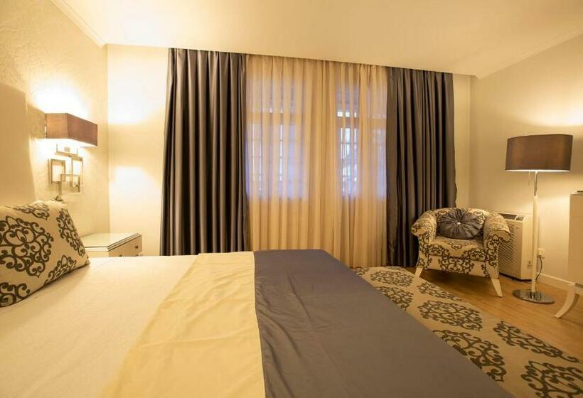 اتاق سوپریور, Veneza