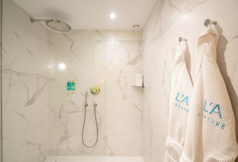 سوییت خانوادگی, L'Azure Hotel 4* Sup