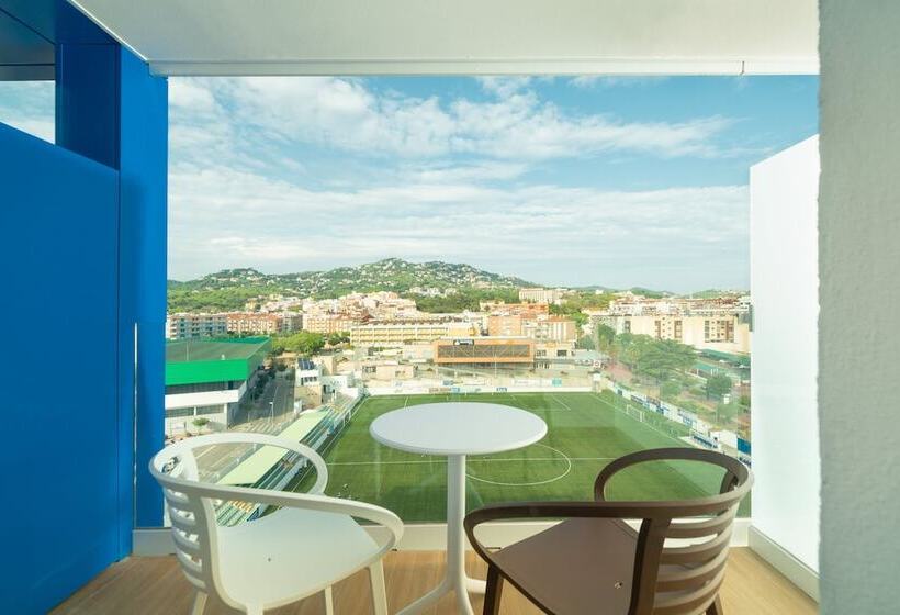 اتاق استاندارد, L'Azure Hotel 4* Sup