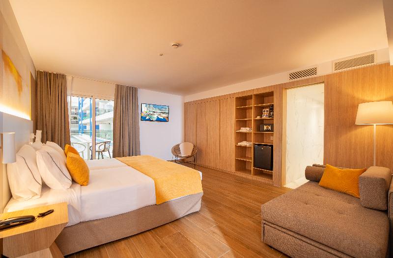اتاق سوپریور, L'Azure Hotel 4* Sup