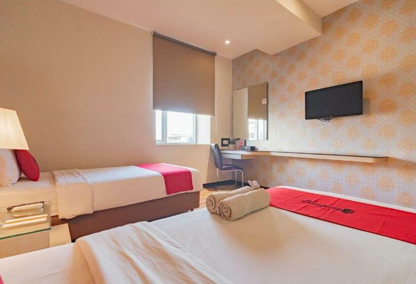 Quarto Estandar, Reddoorz Premium Near Bandung Station