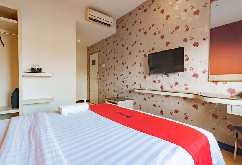 Номер Стандарт, Reddoorz Premium Near Bandung Station