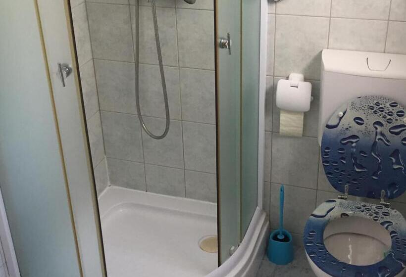 آپارتمان 2 خوابه با چشم‌انداز دریا, Apartments Rako