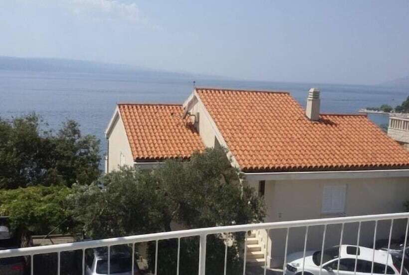 استودیوی استاندارد با چشم‌انداز دریا, Apartments Rako