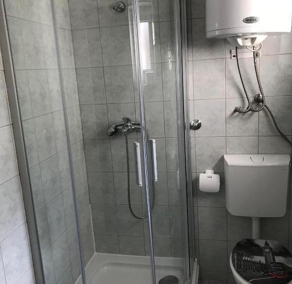 آپارتمان 2 خوابه با چشم‌انداز دریا, Apartments Rako