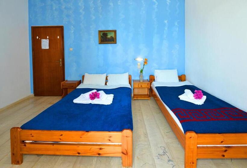 Triple Room Sea View, Coral