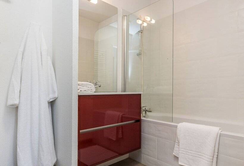Apartamento 2 Dormitórios, Résidence Prestige Odalys Front de Neige