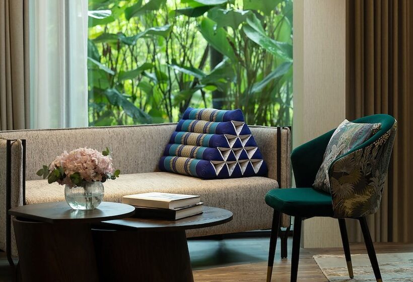 سوییت پرستیژ, Dusit Thani Laguna Singapore