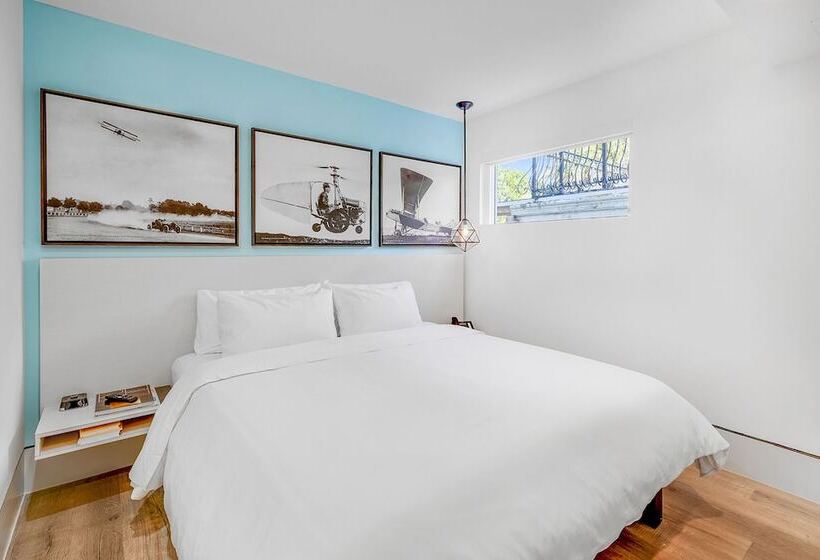 Люкс, Ocean Treasure Beachside Suites