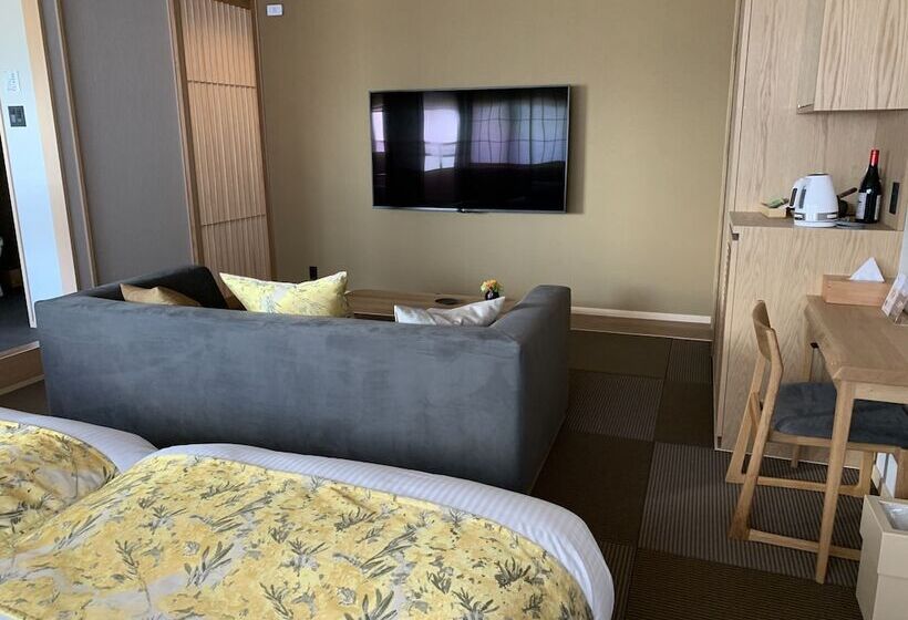 Номер Deluxe, Ikeda Onsen Ryokan Tachikawa