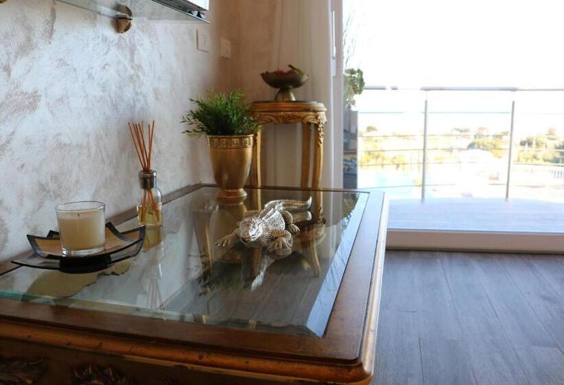Люкс Deluxe Вид на Море, Villa La Perla
