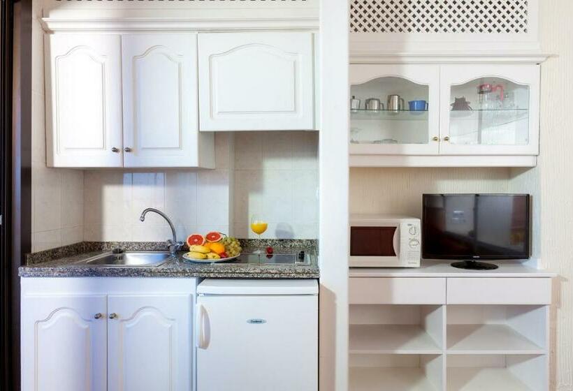 Студия Стандарт, Apartamentos Masaru
