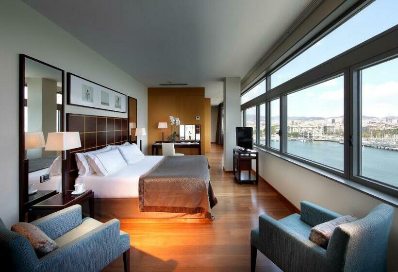 Номер Superior Вид на Море, Eurostars Grand Marina Hotel Gl
