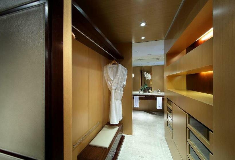 Семейный Полулюкс, Eurostars Grand Marina Hotel Gl