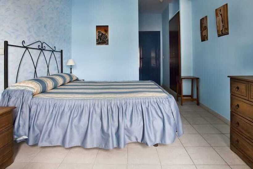 اتاق استاندارد, Atalaya