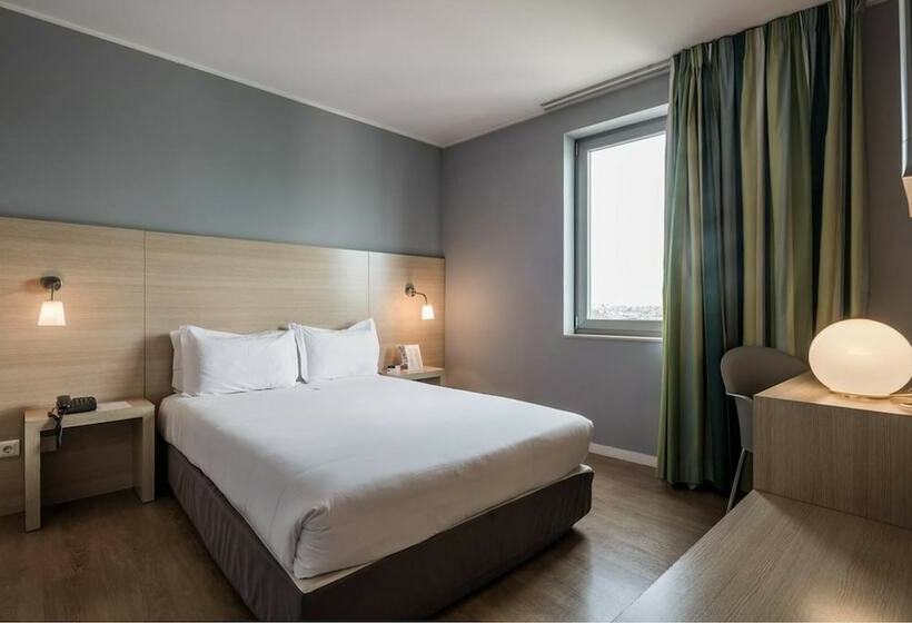 Номер Стандарт Индивидуальный, Cliphotel