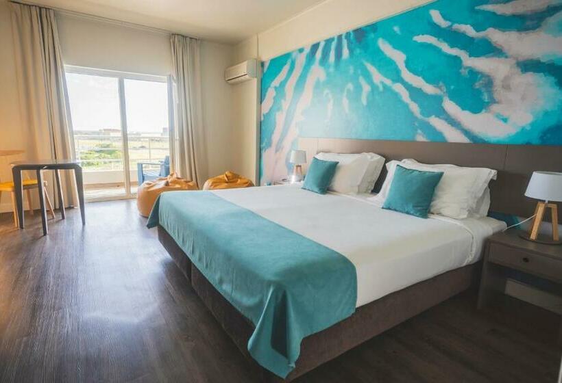 Номер Стандарт Вид на Бассейн, Star Inn Peniche