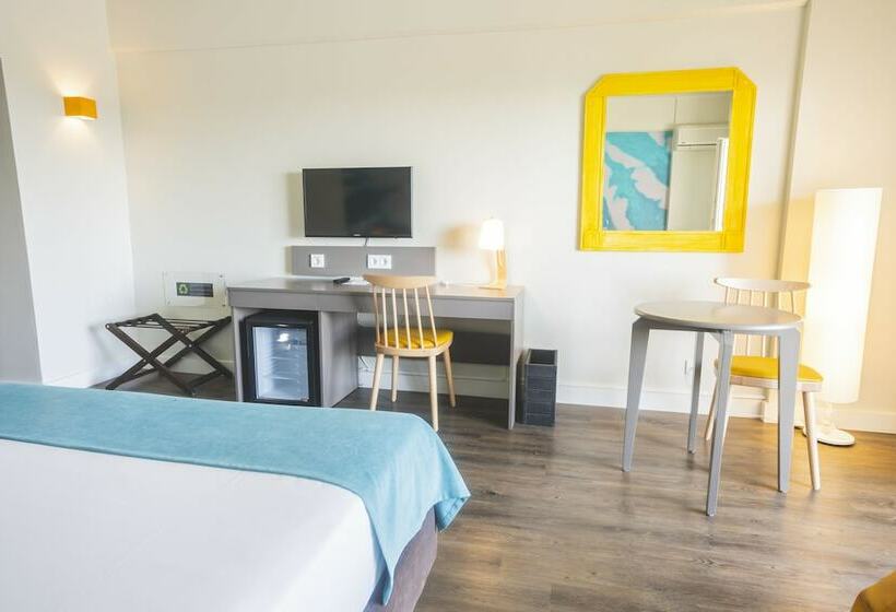Номер Стандарт Вид на Бассейн, Star Inn Peniche