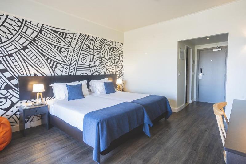 Номер Стандарт Вид на Бассейн, Star Inn Peniche