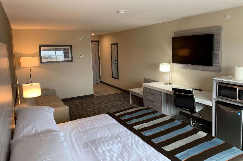 Номер Стандарт, Wingate By Wyndham Kanata West Ottawa