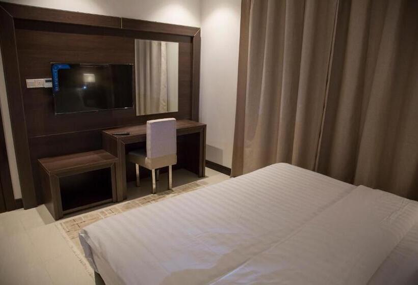 1 Bedroom Penthouse Apartment, Emerald Residence