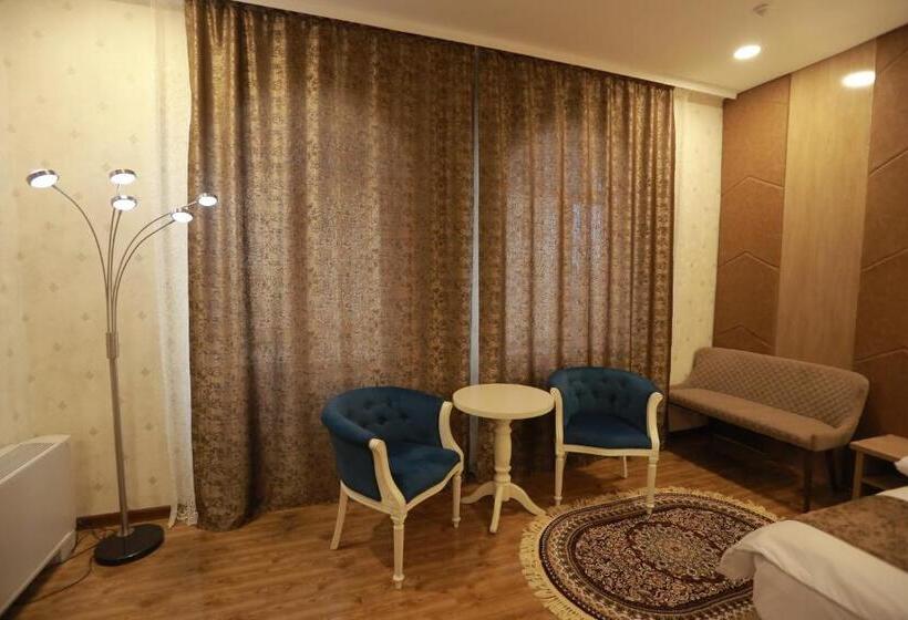 اتاق استاندارد چهار تخته, Uzbekistan